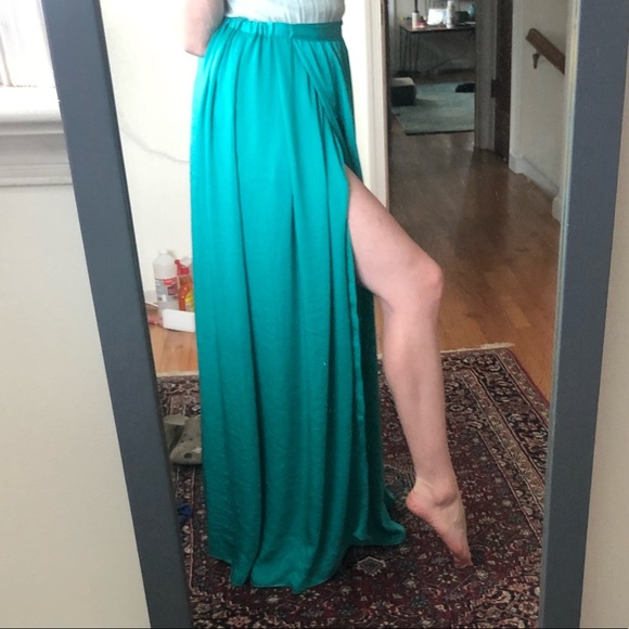Turquoise silk maxi skirt bought in Italy - Picture 3 of 3